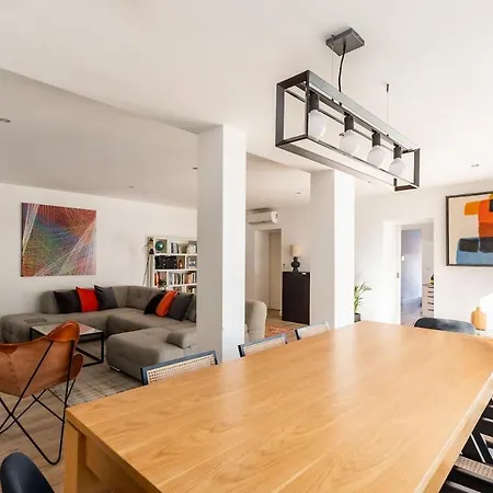 Heated Pool & Sauna Bliss - Luxury 4br Willa *