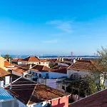 Heated Pool & Sauna Bliss - Luxury 4br * Lissabon