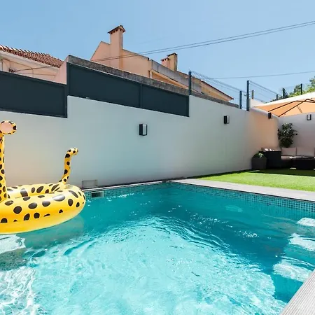 Luxury With A Pool In The - No Parties Allowed Lizbona