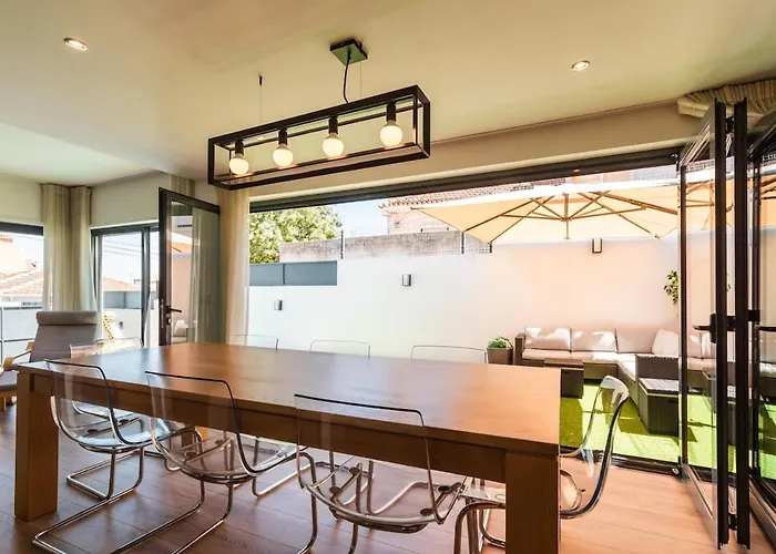 וילה Heated Pool & Sauna Bliss - Luxury 4Br Villa