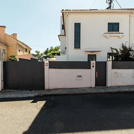 Luxury Heated Pool&sauna - No Parties Allowed * Lisbona