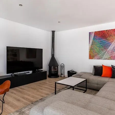 Villa Luxury Heated Pool&sauna - No Parties Allowed